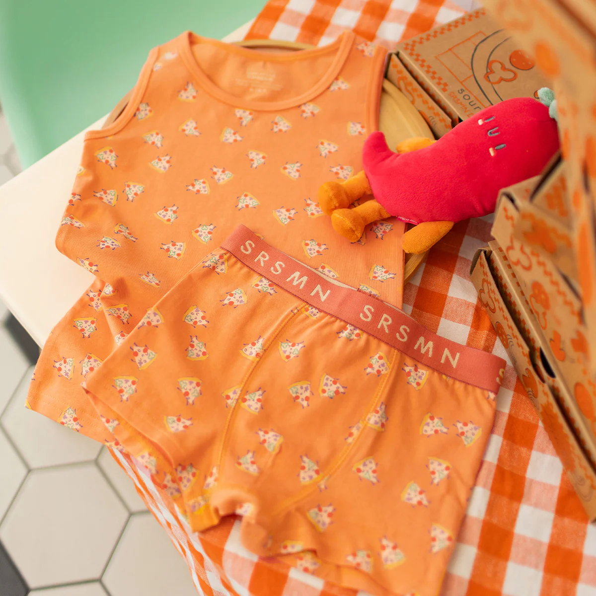 Camisole orange à motifs de pizzas, enfant - Image 2