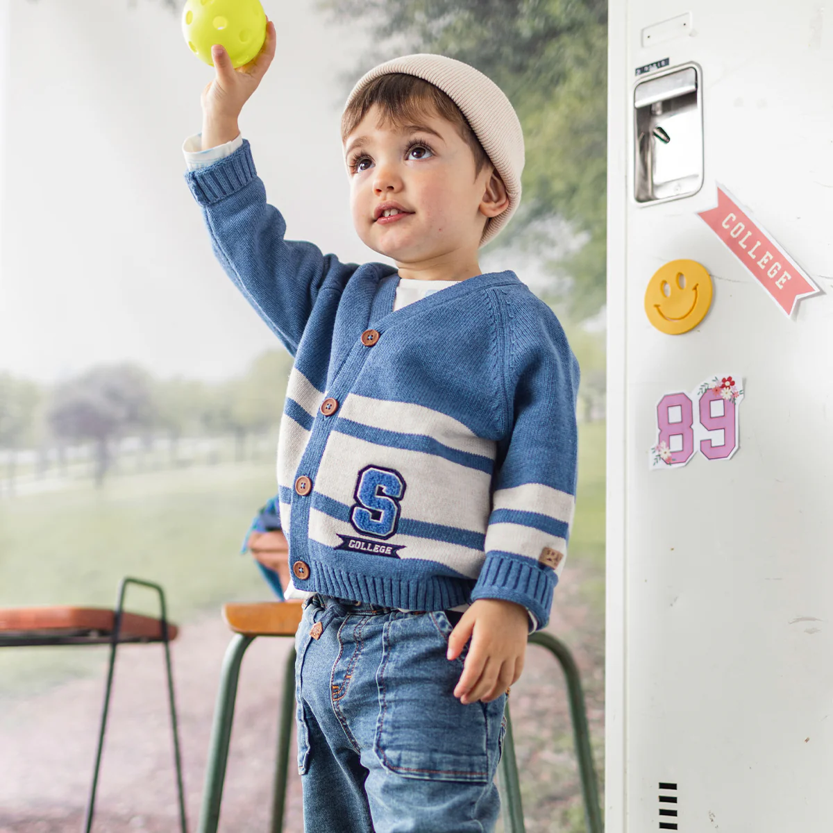 Cardigan bleu en tricot avec rayures, bébé - Image 2