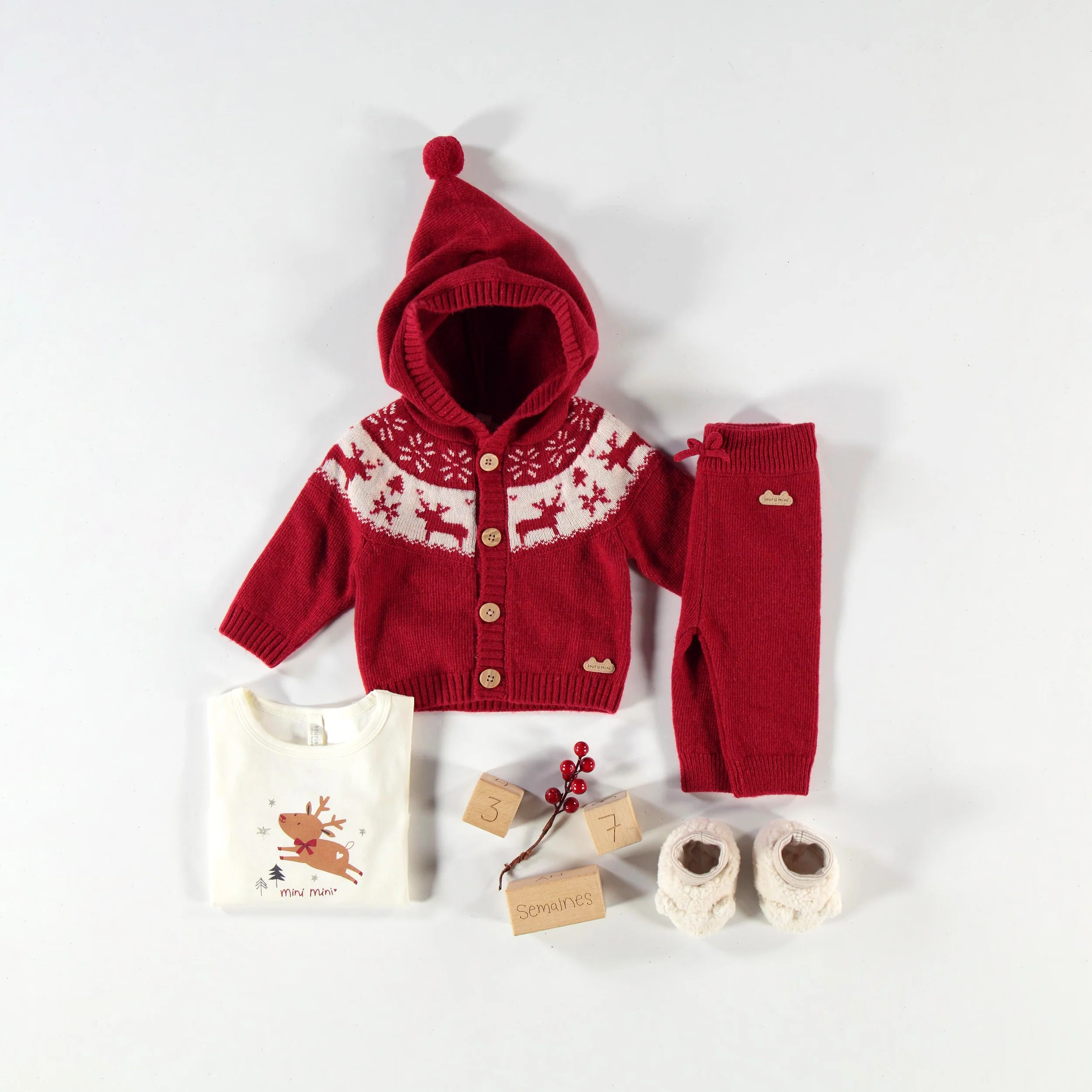 Cardigan rouge en tricot avec motifs jacquard, naissance - Image 9