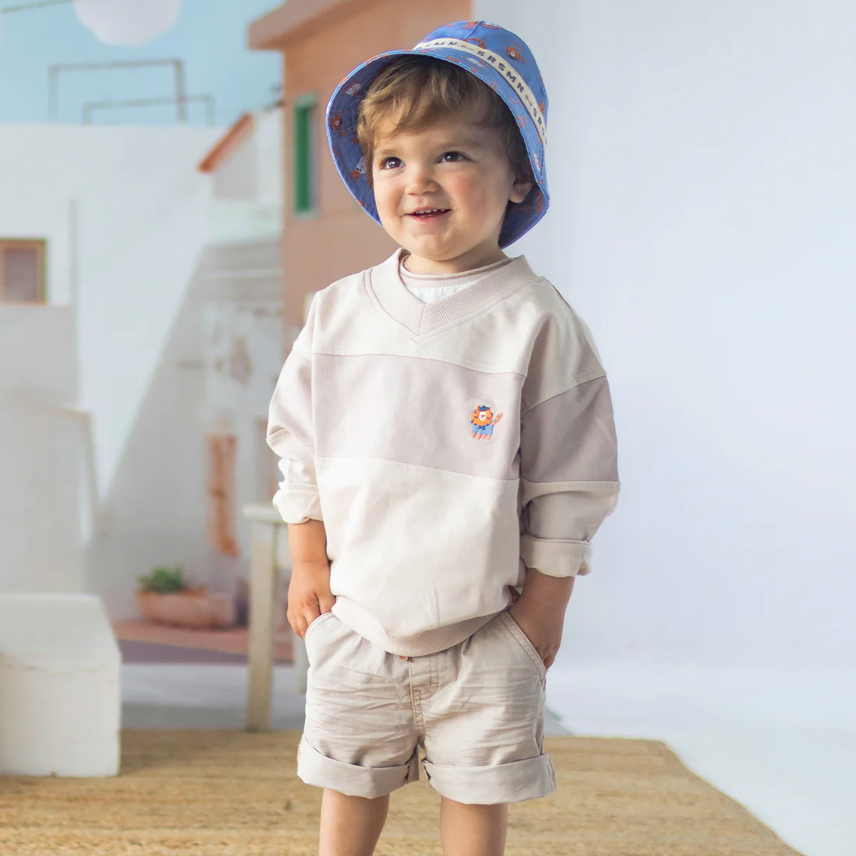 Chandail beige en tricot français, bébé - Image 2