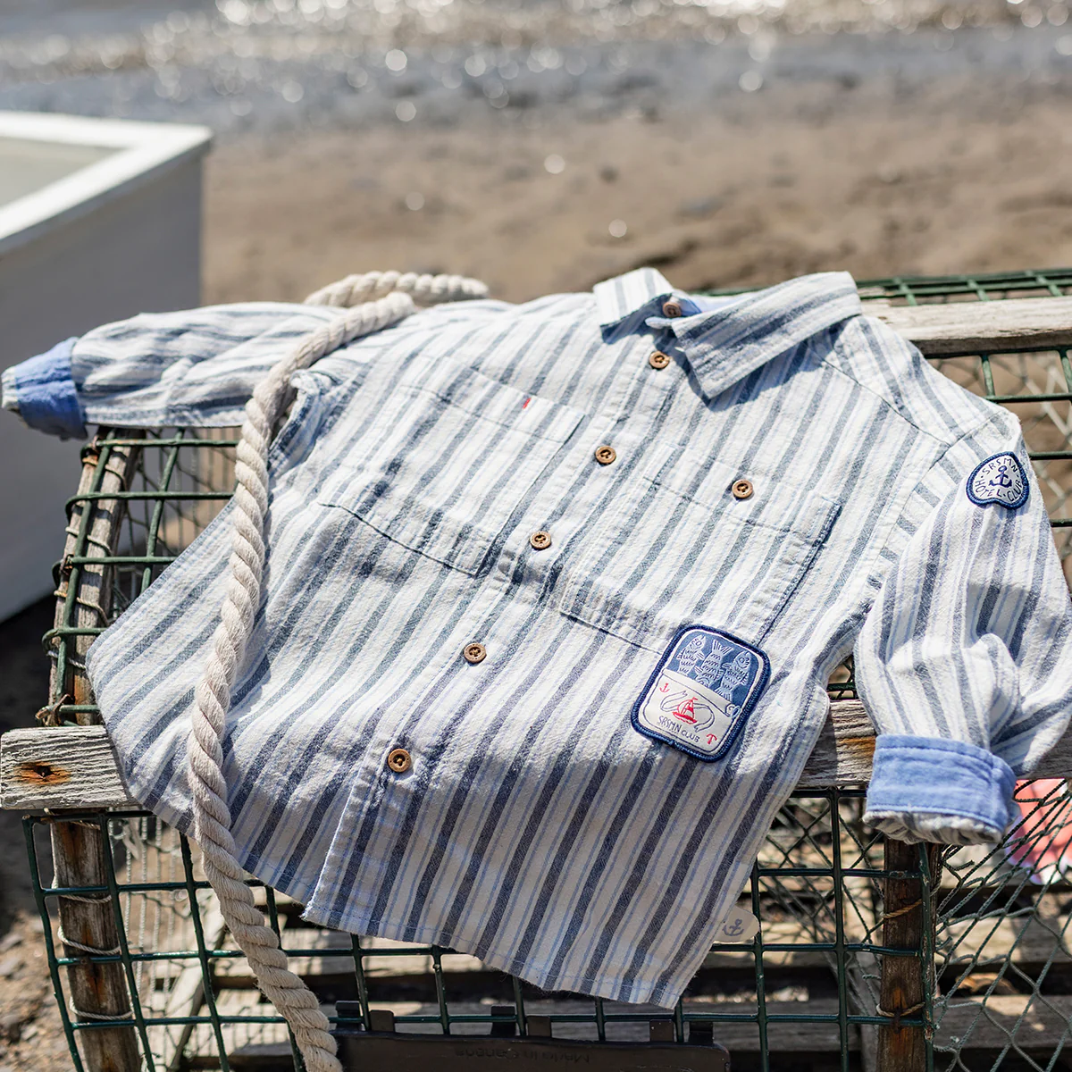 Chemise blanche à rayures bleues, enfant - Image 3