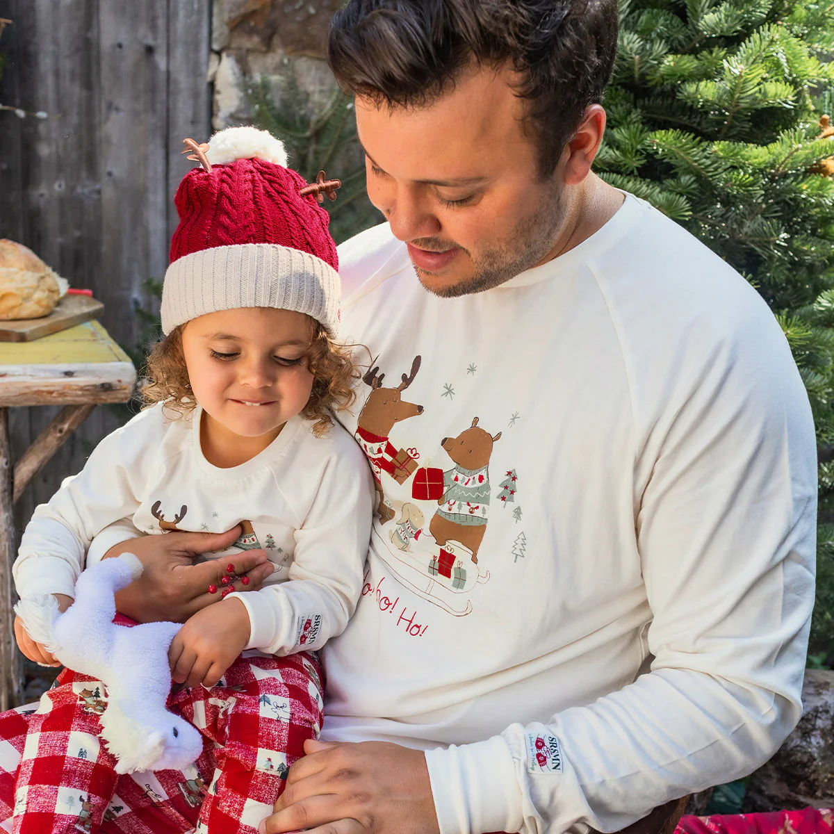 Haut de pyjama crème en jersey à imprimé des fêtes, adulte - Image 2