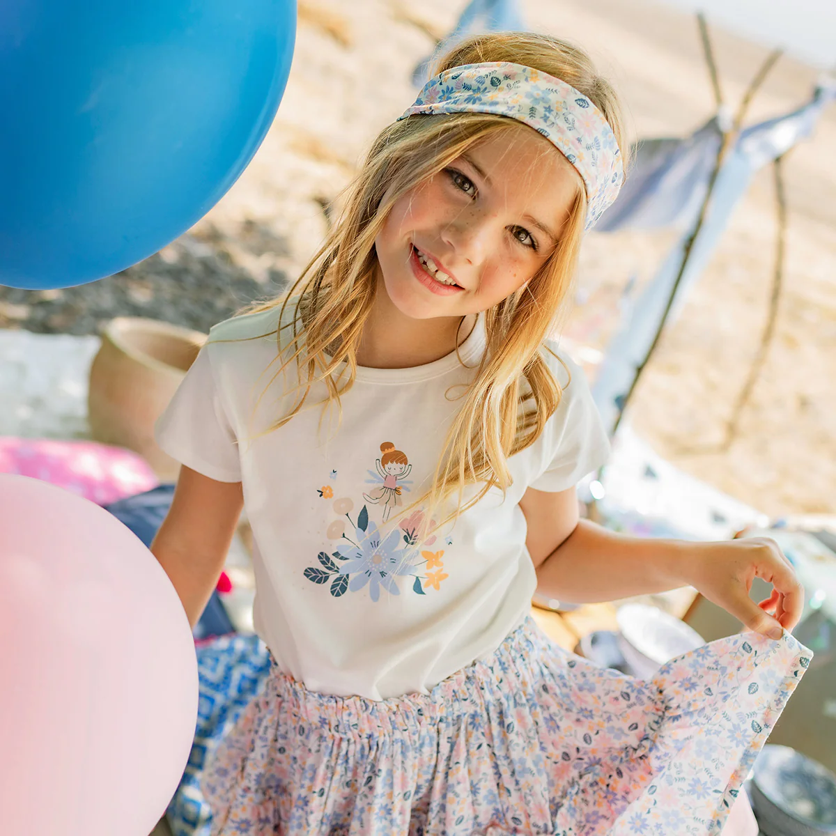 Jupe blanche à motif floral, enfant - Image 4