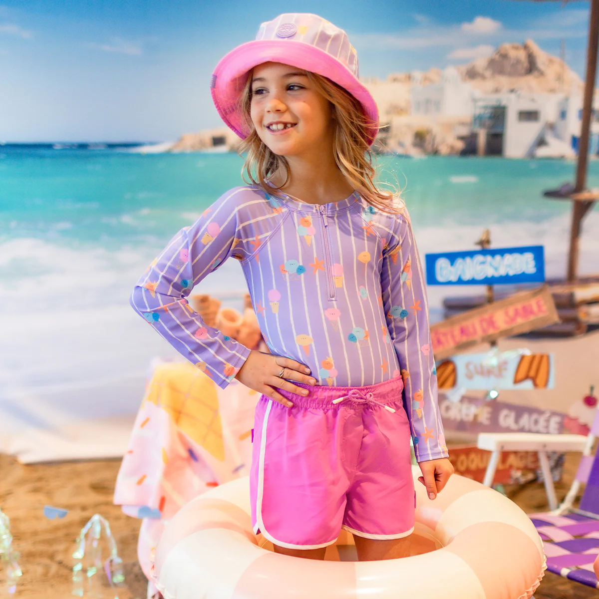 Chapeau de soleil réversible mauve avec rayures et motifs, enfant - Image 4