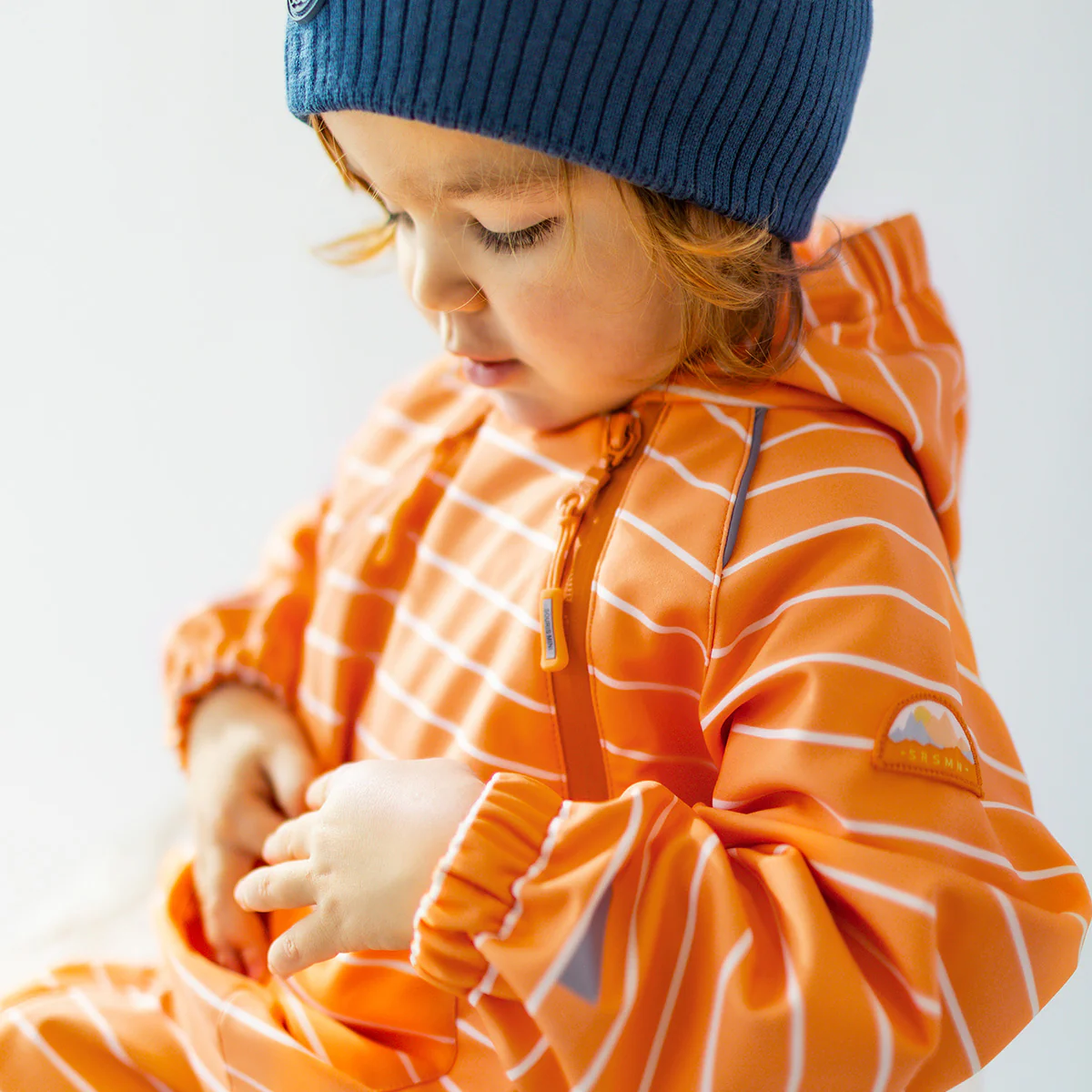 Manteau une pièce orange en coquille souple avec rayures, bébé - Image 3