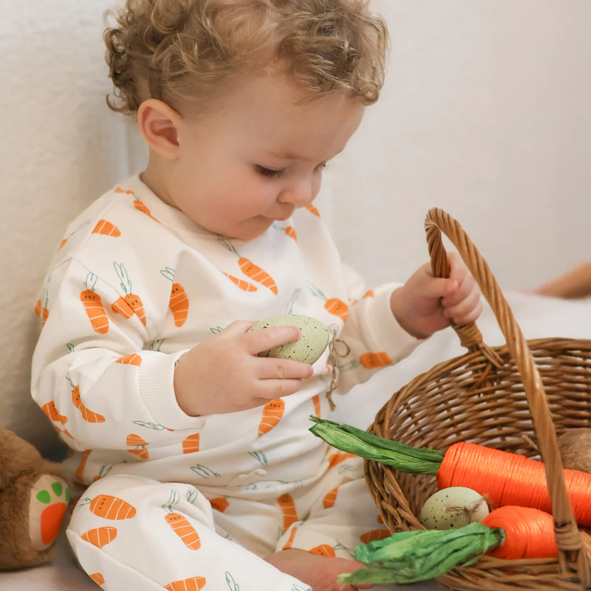Pantalon crème à motifs de carottes, naissance - Image 2