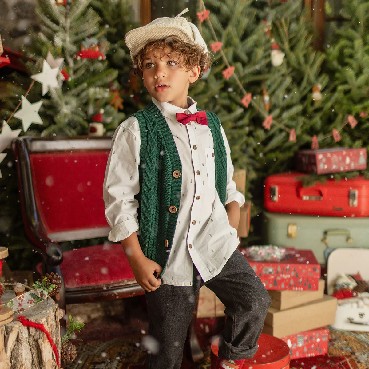Chemise blanche à motifs de sapins, enfant - Image 5