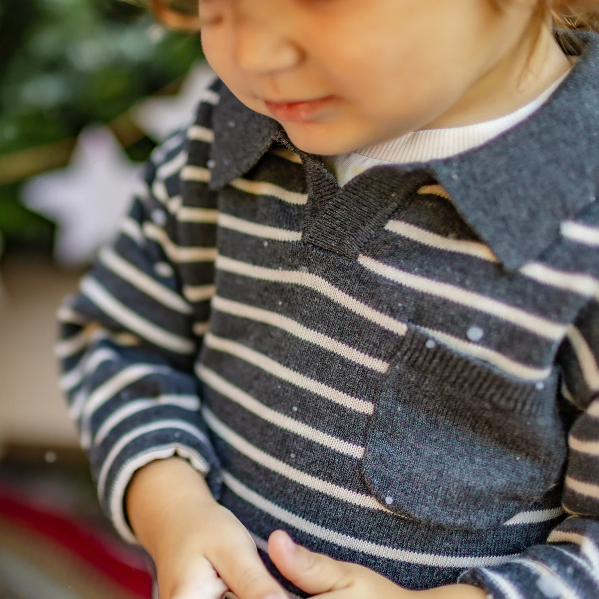 Polo gris en tricot avec rayures, bébé - Image 3