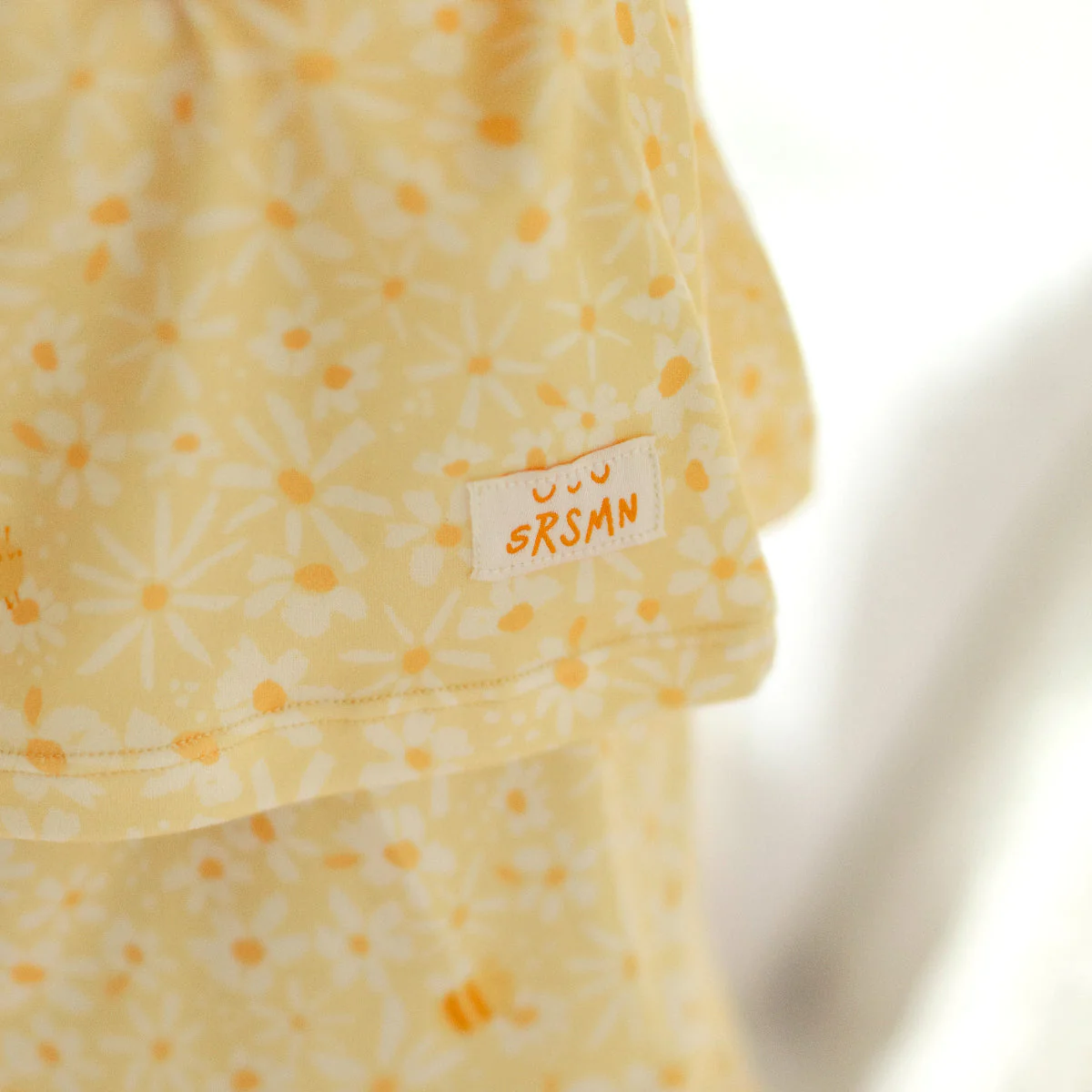 Pyjama deux pièces jaune à motif floral, enfant - Image 4