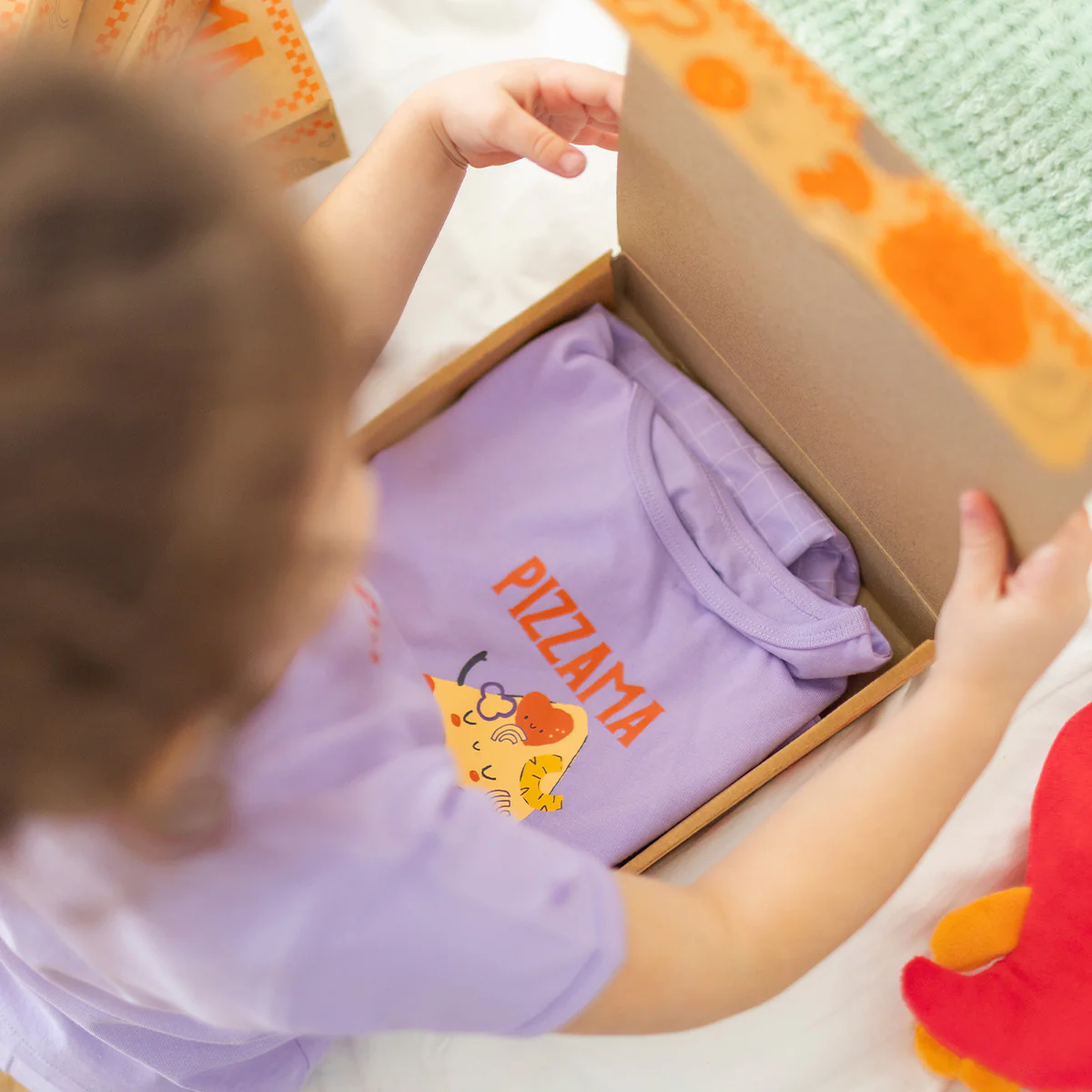Pyjama deux pièces mauve à motifs de pizzas, bébé - Image 5