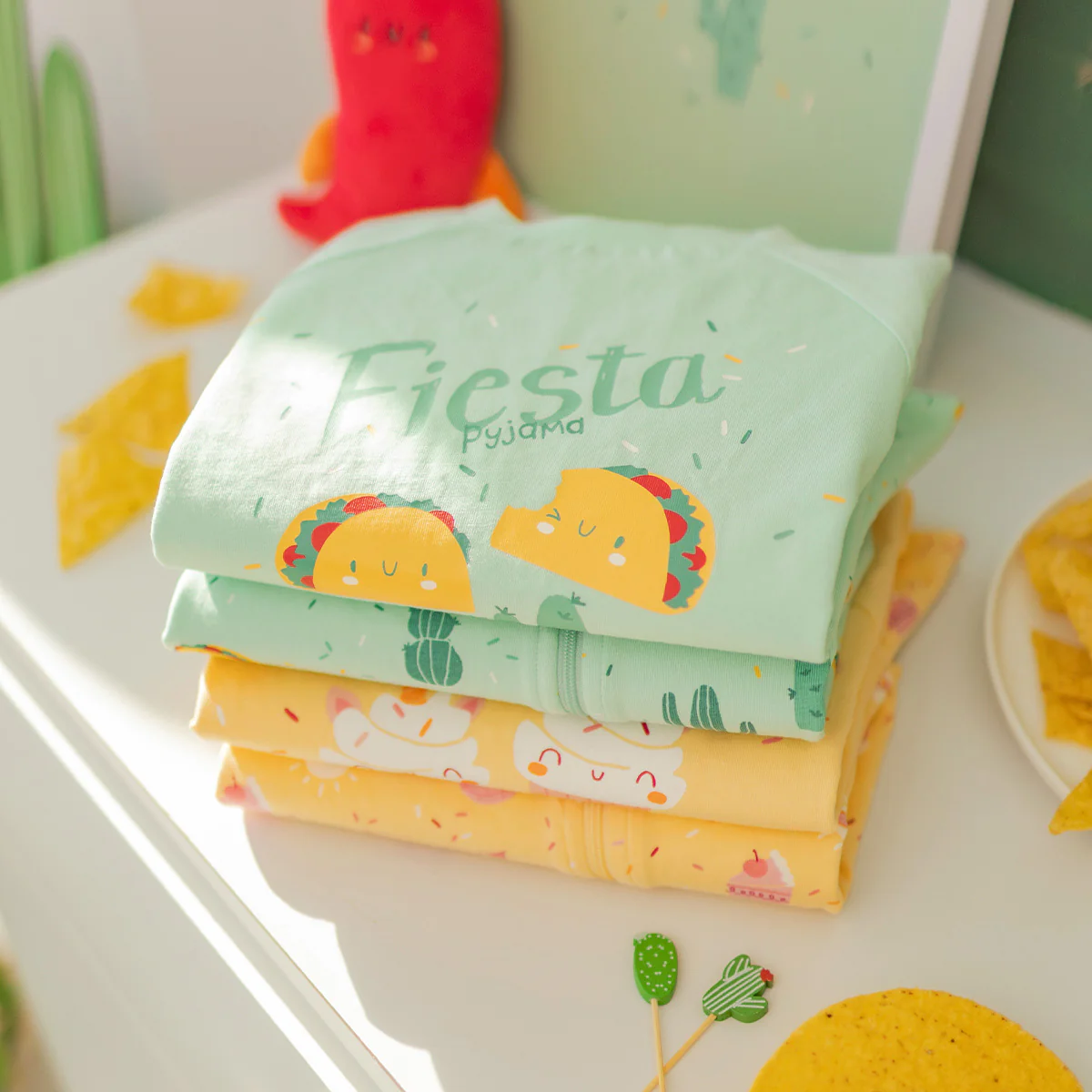 Pyjama deux pièces vert à motifs fiesta, enfant - Image 9