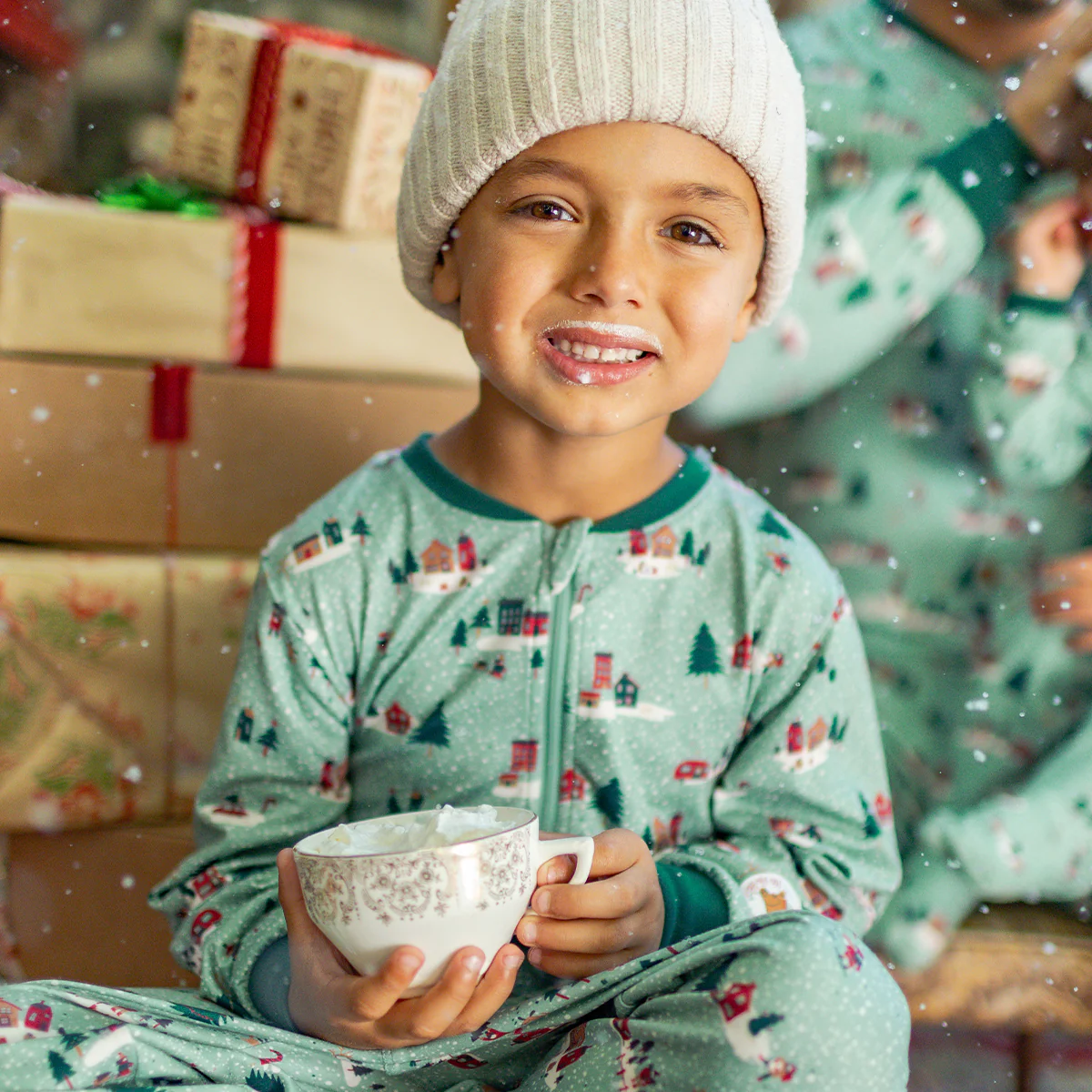Pyjama une pièce vert à motifs des Fêtes, enfant - Image 2