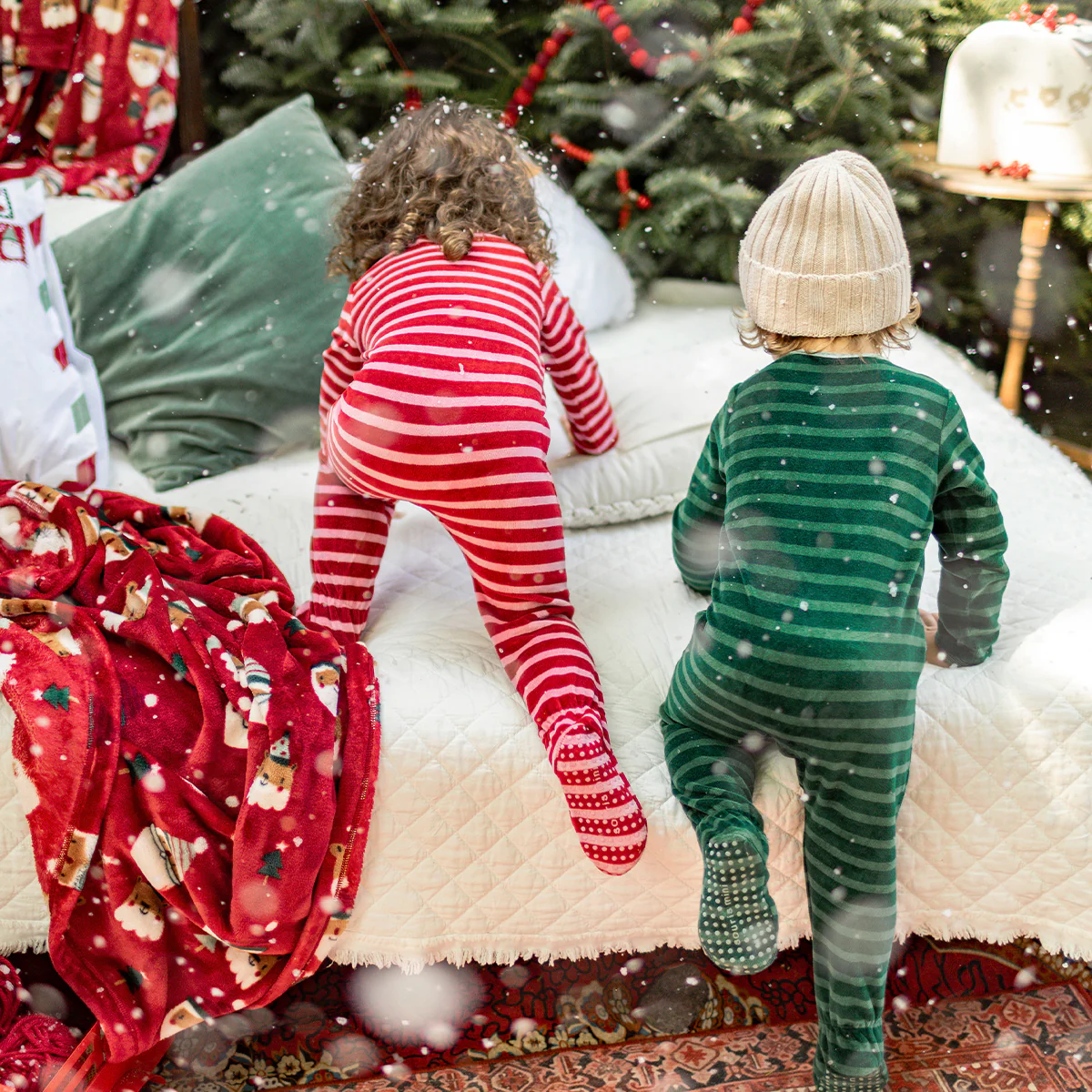 Pyjama une pièce en velours vert à rayures, bébé - Image 5