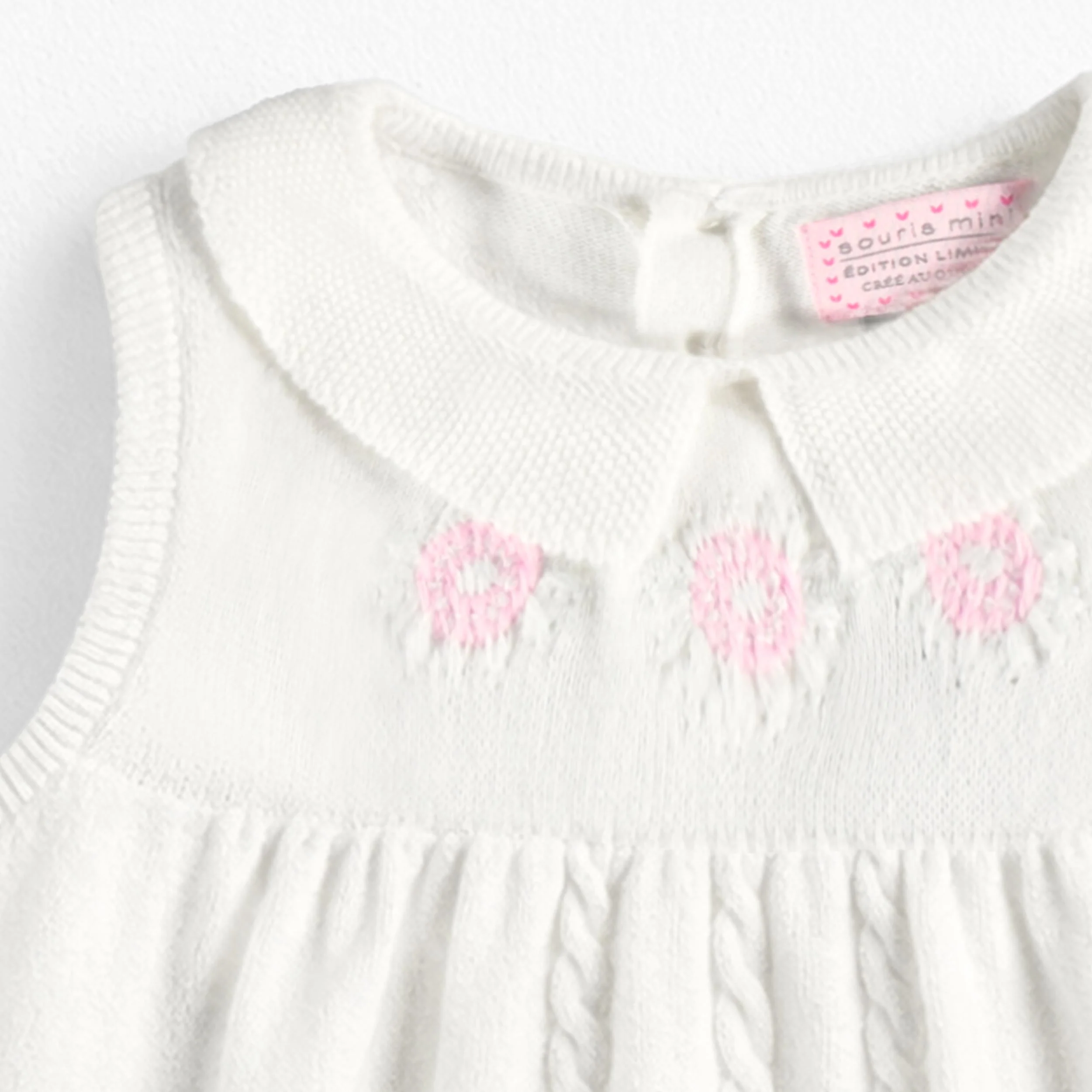 Robe blanche en tricot avec broderies de fleurs, bébé - Image 2