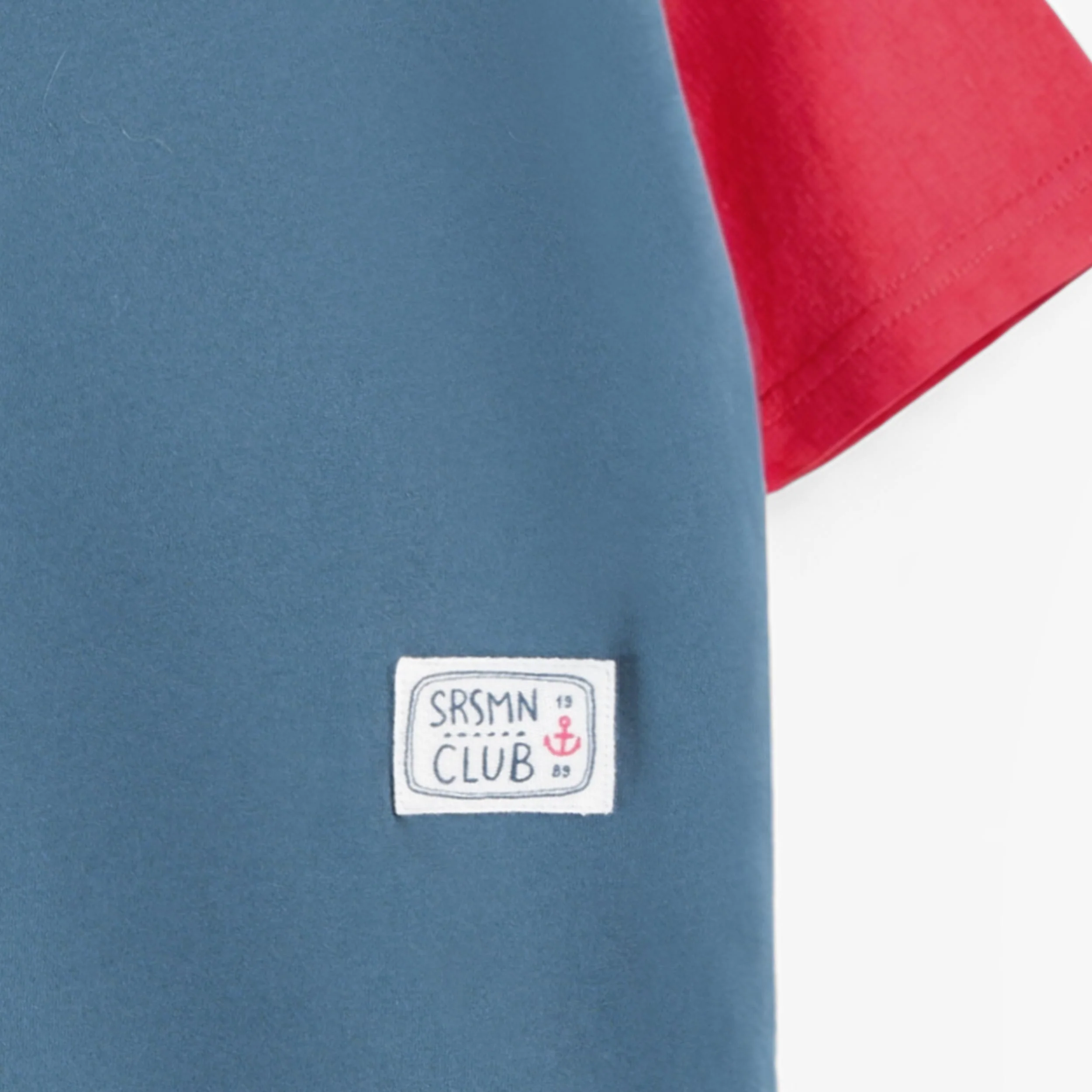 T-shirt bleu marine avec illustration, enfant - Image 2