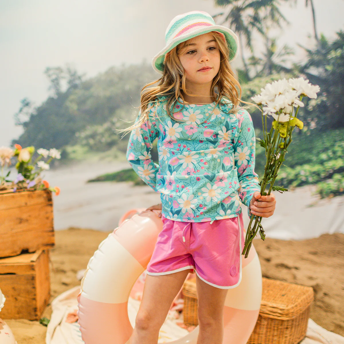 T-shirt de bain turquoise à motif floral, enfant - Image 2