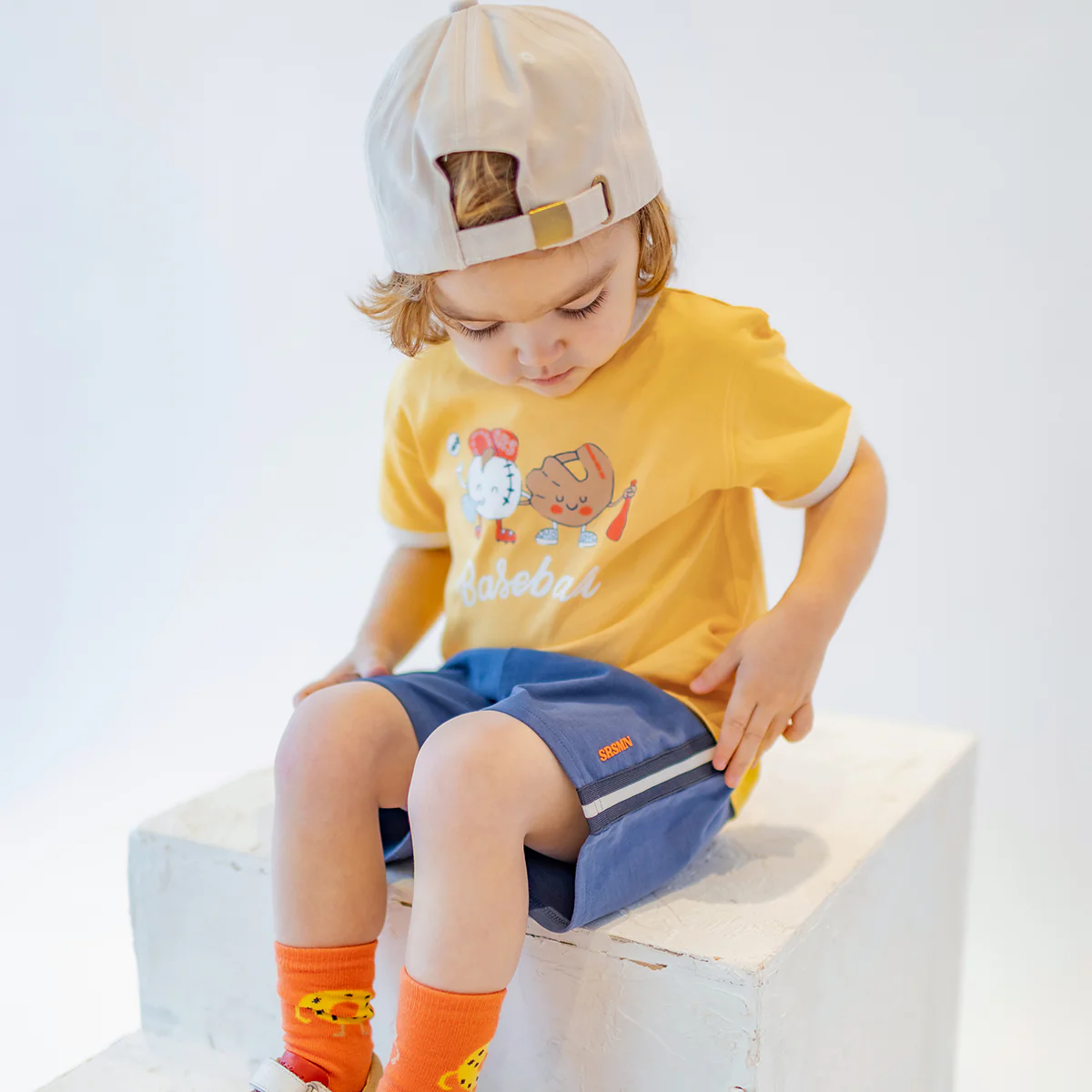 T-shirt jaune avec illustration, bébé - Image 2