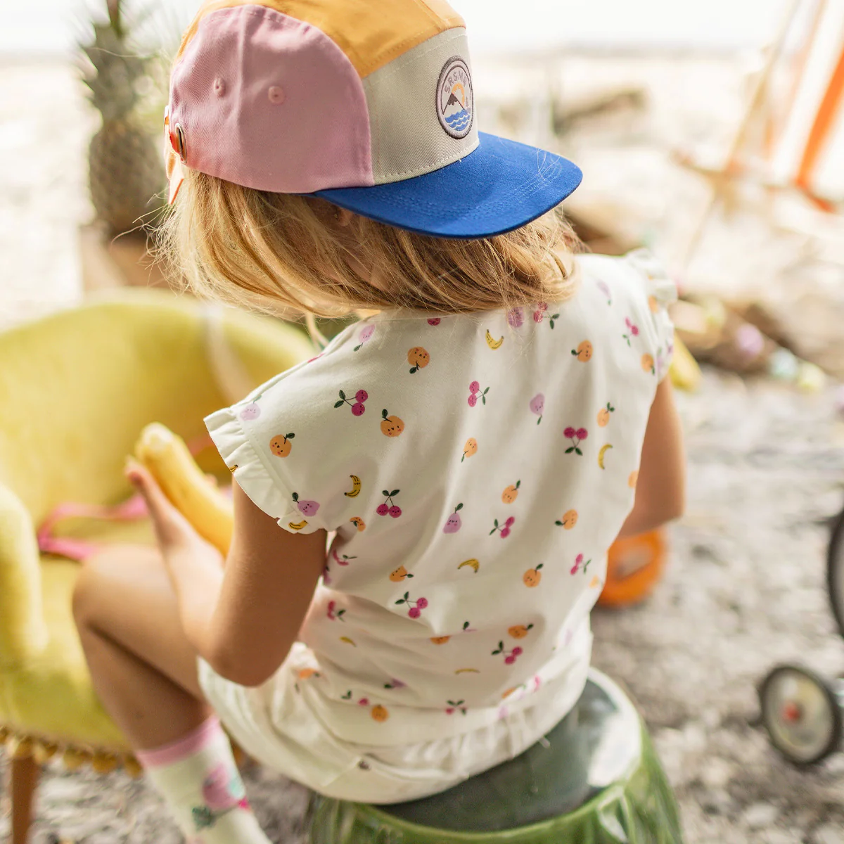 T-shirt sans manches crème à motifs de fruits, enfant - Image 3