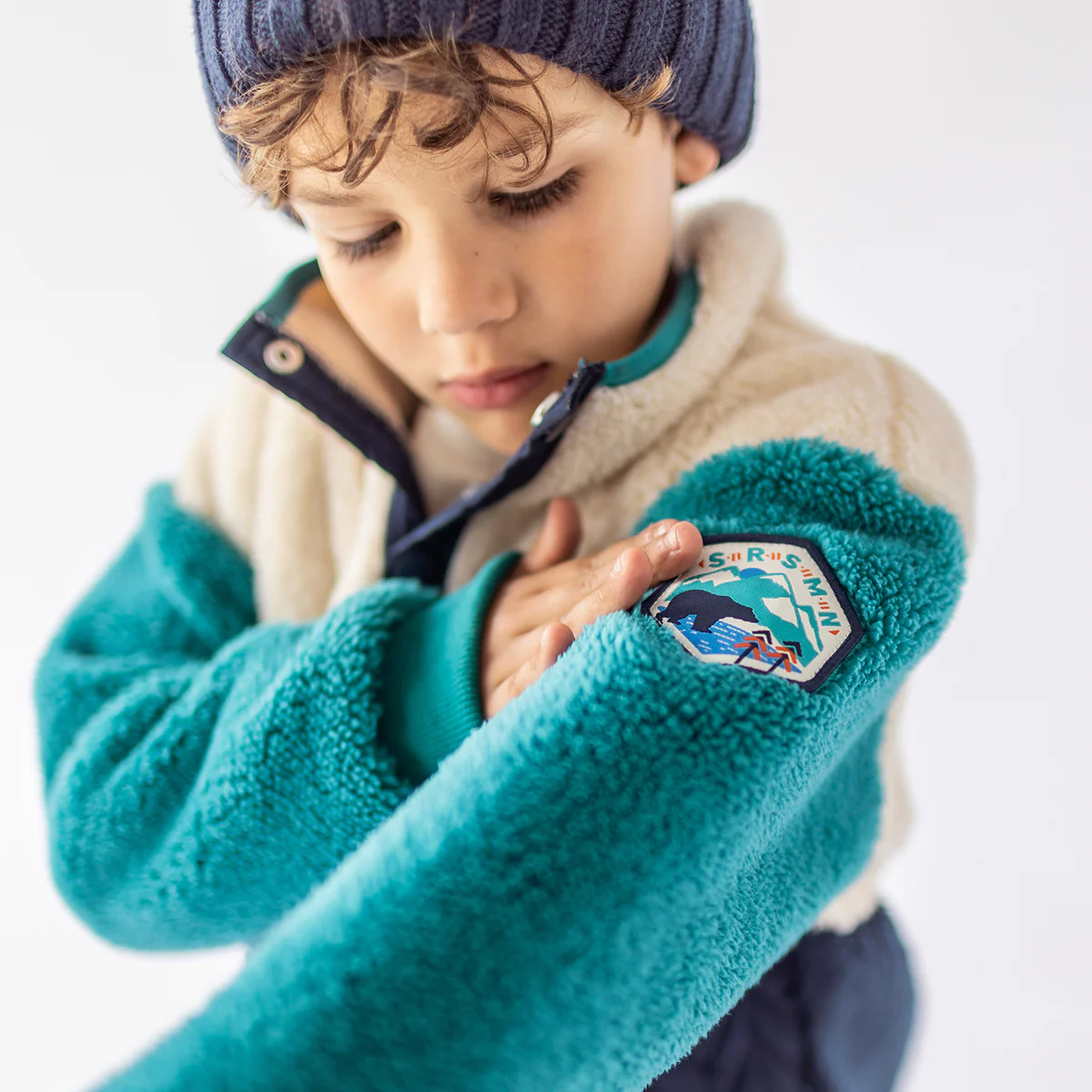 Veste bleue en peluche, enfant - Image 3