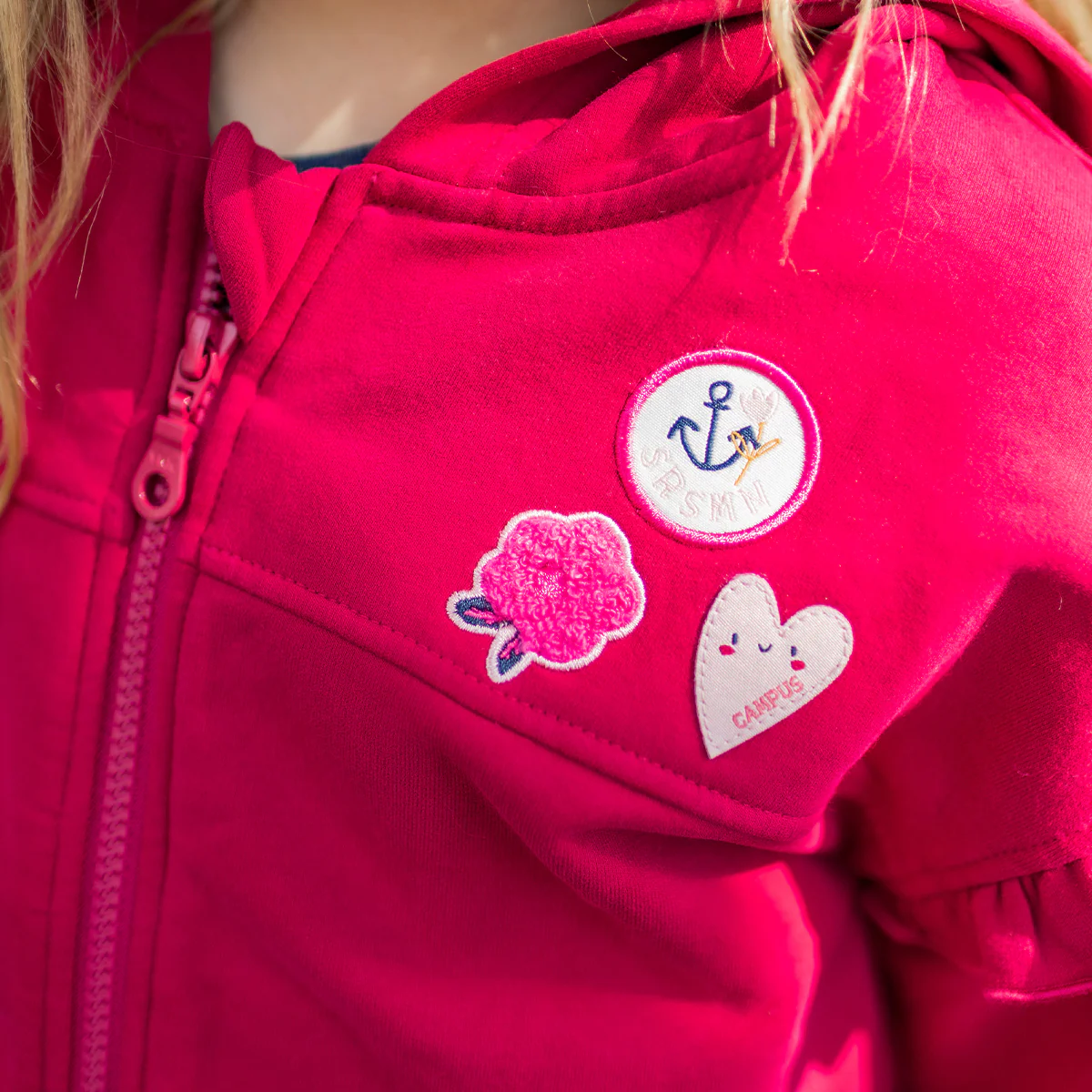 Veste fuchsia à capuchon, enfant - Image 2